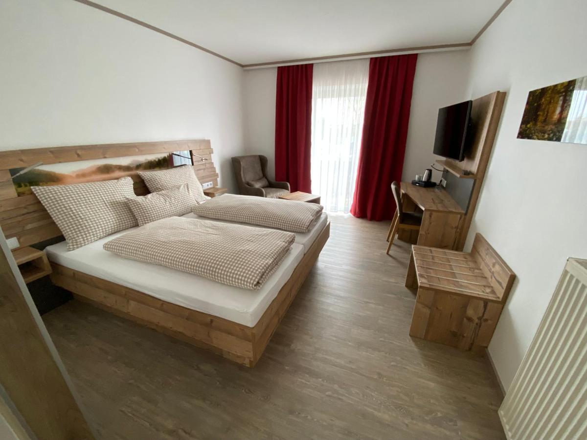 Hotel-Landgasthof Ploss Schonwald  المظهر الخارجي الصورة