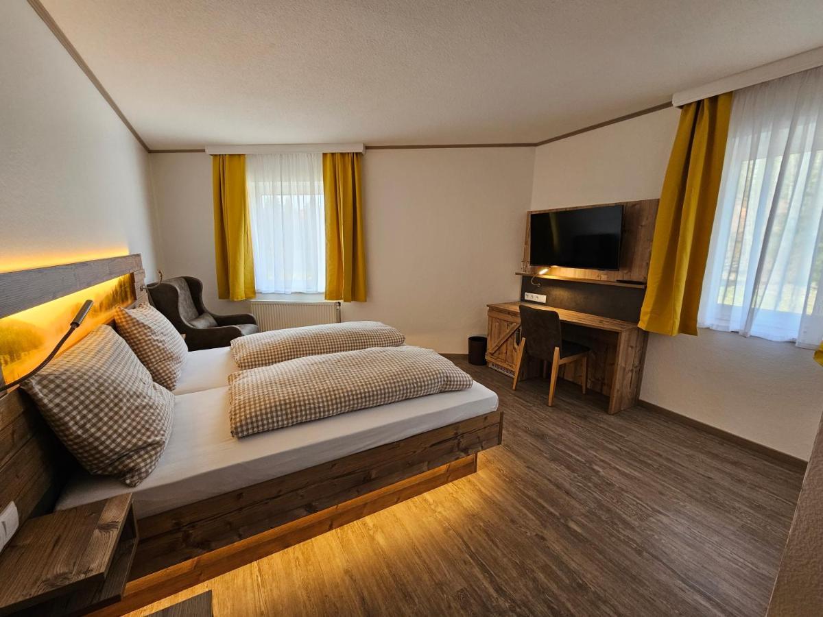 Hotel-Landgasthof Ploss Schonwald  المظهر الخارجي الصورة